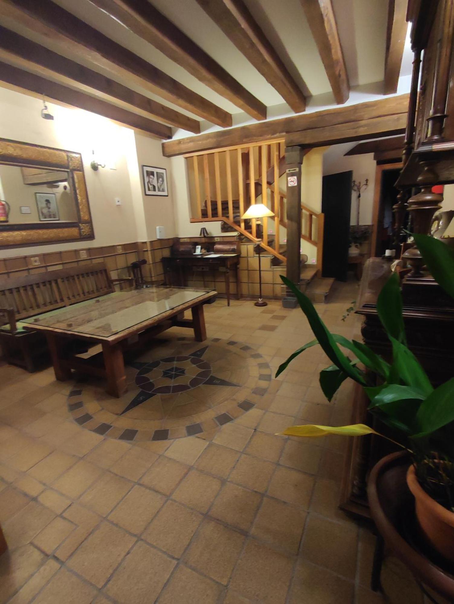 Hostal Posada La Panadera Sepúlveda Exterior foto